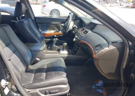 2011 Honda Accord 2.4 Ex-L из США, поврежденный, VIN 1HGCP2F88BA085394